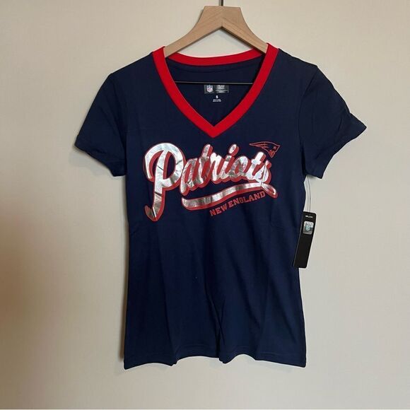 NFL Women’s New England Patriots V neck Tee - Picture 1 of 11